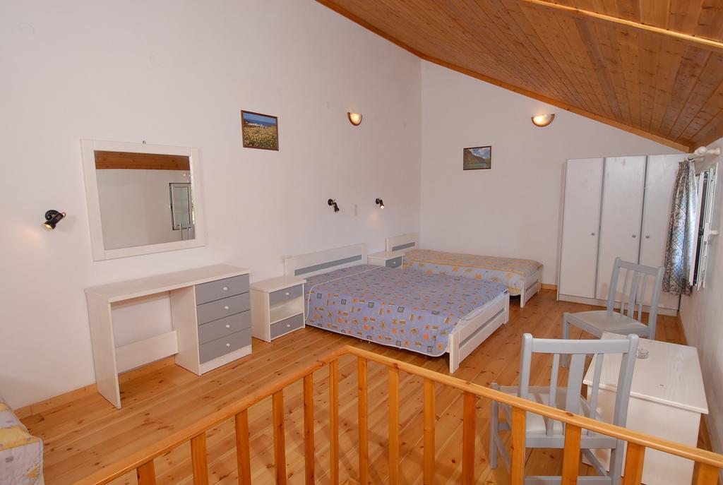 Starvillas Apartments And Studios Agia Efimia Extérieur photo