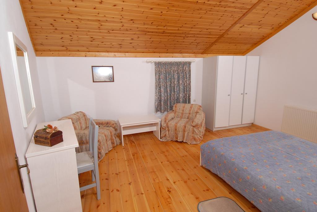 Starvillas Apartments And Studios Agia Efimia Extérieur photo