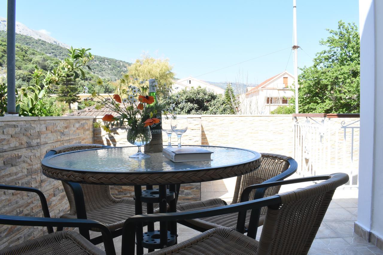 Starvillas Apartments And Studios Agia Efimia Extérieur photo