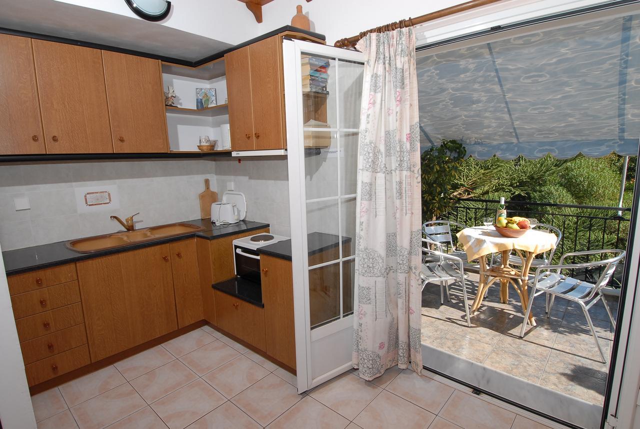 Starvillas Apartments And Studios Agia Efimia Extérieur photo