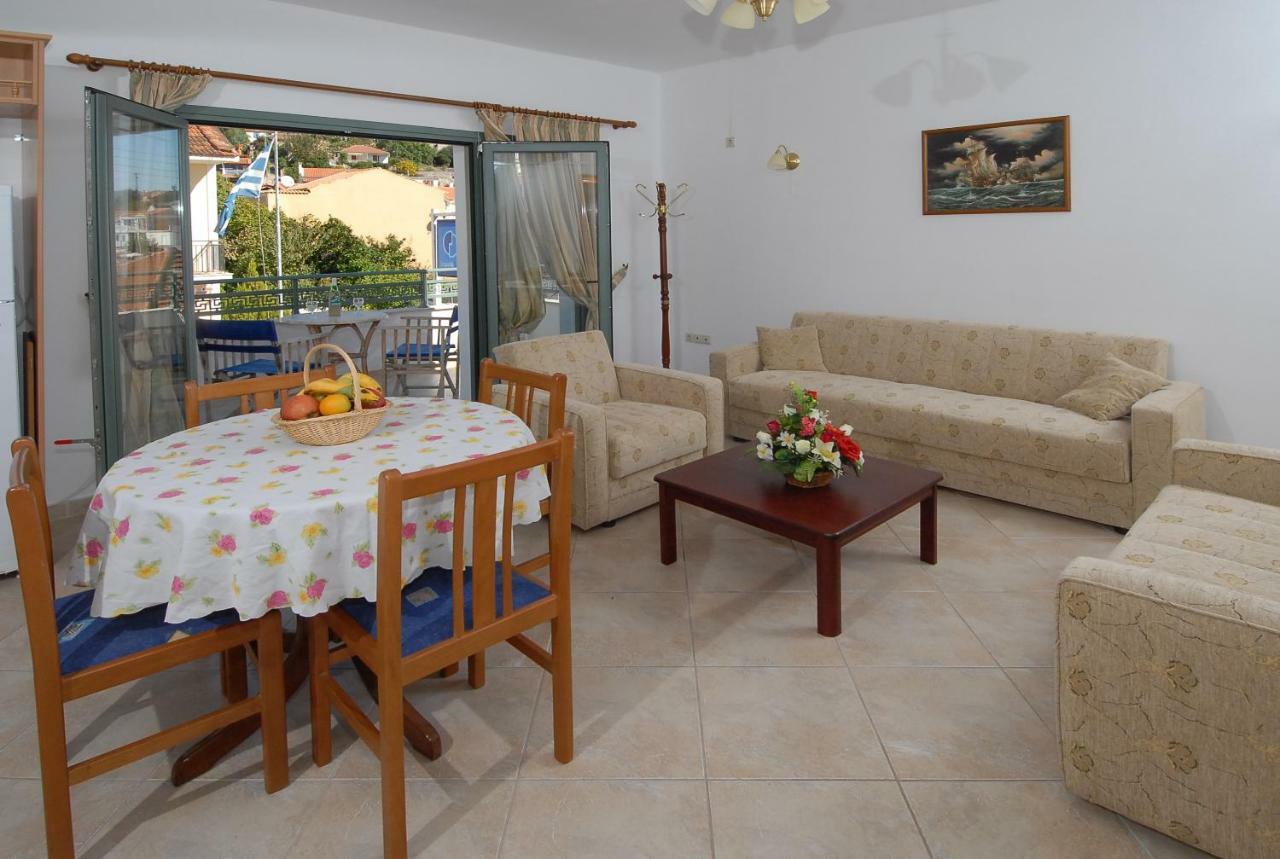 Starvillas Apartments And Studios Agia Efimia Extérieur photo